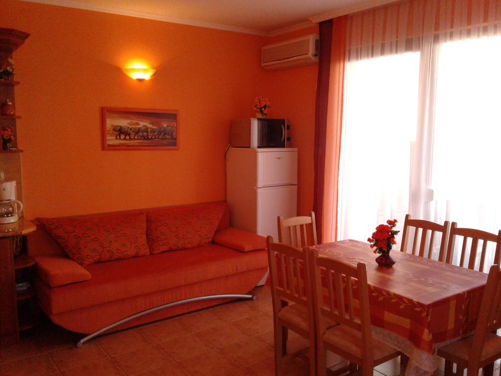 Balaton Wellness Apartman Siófok Exterior foto